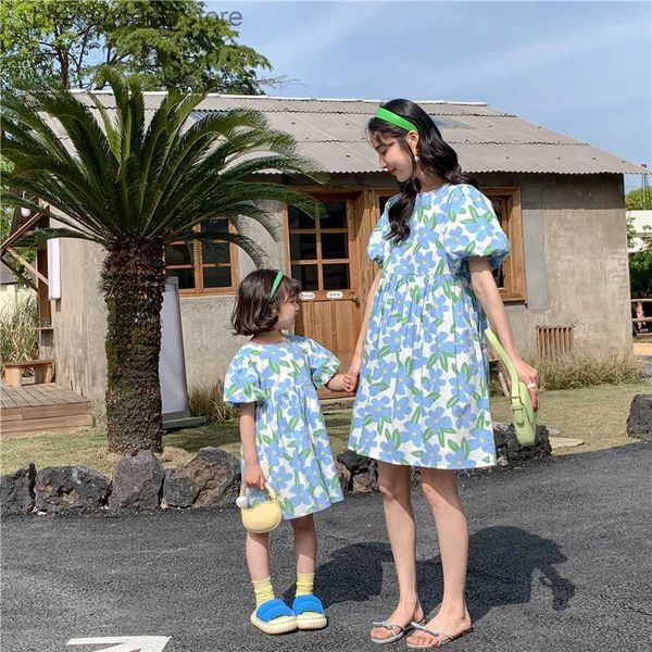 mother daughter equal dresses women girl summer clothes 2022 mommy and me clothing parent-child matching floral pattern dress l230522, Blue
mother daughter equal dresses women girl summer clothes 2022 mommy and me clothing parent-child matching floral pattern dress l230522, Blue