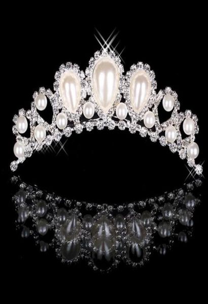 18017 beautiful elegant mitation pearl rhinestone inlay crown tiara wedding bride hair comb crowns for prom party evening8308977, White
18017 beautiful elegant mitation pearl rhinestone inlay crown tiara wedding bride hair comb crowns for prom party evening8308977, White