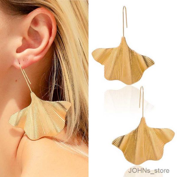 stud lady vintage geometric pendant earrings for women trendy personality ladies wedding gift jewelry direct r230630, Golden;silver
stud lady vintage geometric pendant earrings for women trendy personality ladies wedding gift jewelry direct r230630, Golden;silver
