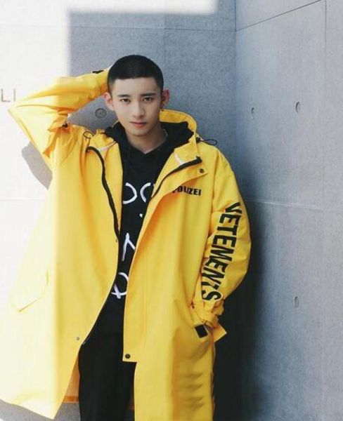 vetements polizei man jackets hooded rain coat waterproof sun protection trench casual histreet fashion brand men clothing3410691, Blue;gray
vetements polizei man jackets hooded rain coat waterproof sun protection trench casual histreet fashion brand men clothing3410691, Blue;gray