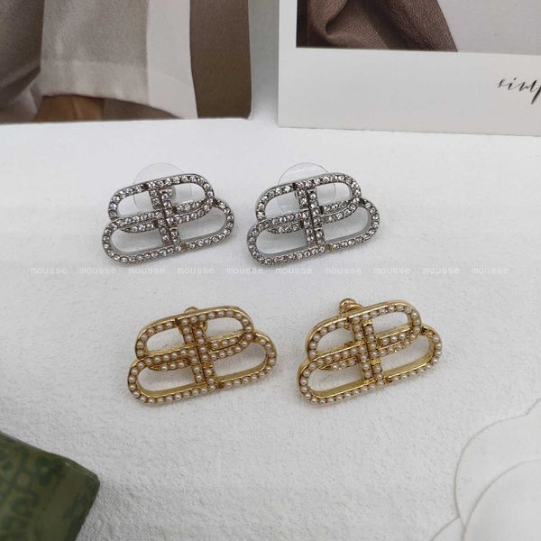 earrings designer double b letter earrings with diamond embellishments for a versatile and high-end feel. letter earrings and earrings for a, Golden
earrings designer double b letter earrings with diamond embellishments for a versatile and high-end feel. letter earrings and earrings for a, Golden