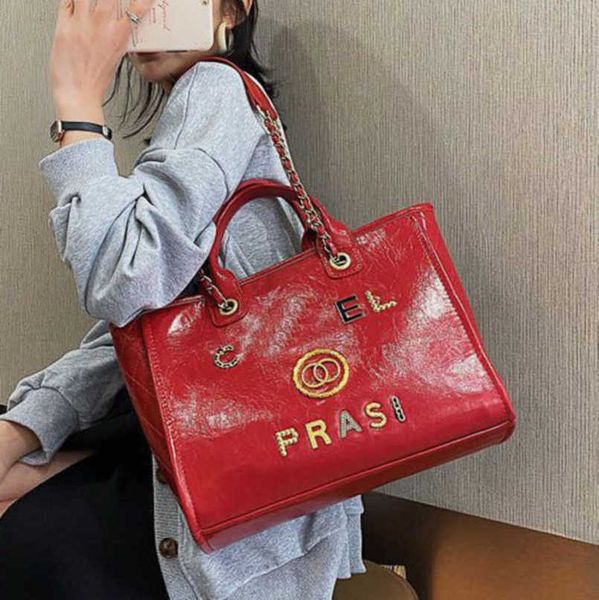fashion luxury women's hand bags beach bag brand metal badge classic totes handbags small mini pearl handbag female capacity large leat, Black;red
fashion luxury women's hand bags beach bag brand metal badge classic totes handbags small mini pearl handbag female capacity large leat, Black;red