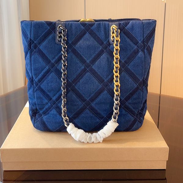 denim totes bags chains designer brand bag 23c crossbody luxury handbags fashion shoulder bag lady women letter purse wallet plain
denim totes bags chains designer brand bag 23c crossbody luxury handbags fashion shoulder bag lady women letter purse wallet plain