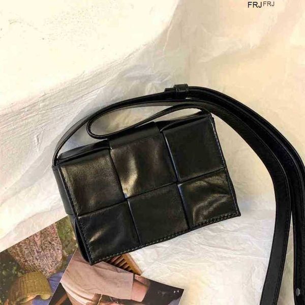 bottegas bags venetas cassettes handbags 22 super mini woven square bag single shoulder messenger tofu genuine leather have logo frj mvqy
bottegas bags venetas cassettes handbags 22 super mini woven square bag single shoulder messenger tofu genuine leather have logo frj mvqy