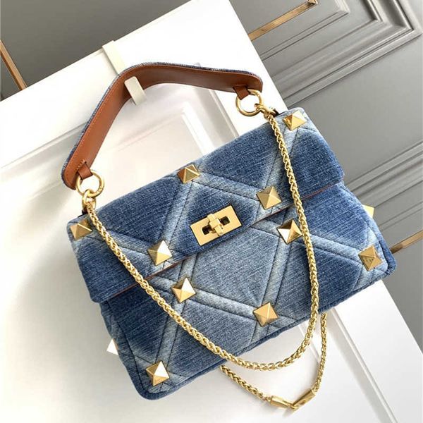 valentiino lady purse bag bags designer denim with leather large rivet medium chain shoulder one diagonal portable small square
valentiino lady purse bag bags designer denim with leather large rivet medium chain shoulder one diagonal portable small square