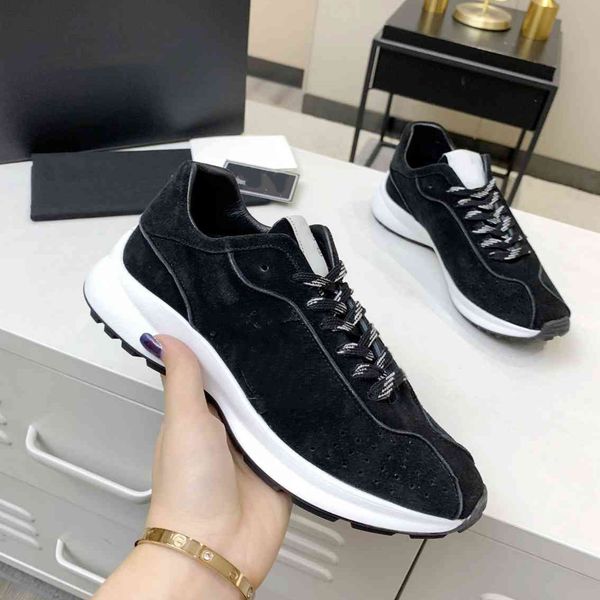 running shoes designer ccity outdoor sports shoes channel women casual runner sneakers run away breathable trainer m161
running shoes designer ccity outdoor sports shoes channel women casual runner sneakers run away breathable trainer m161