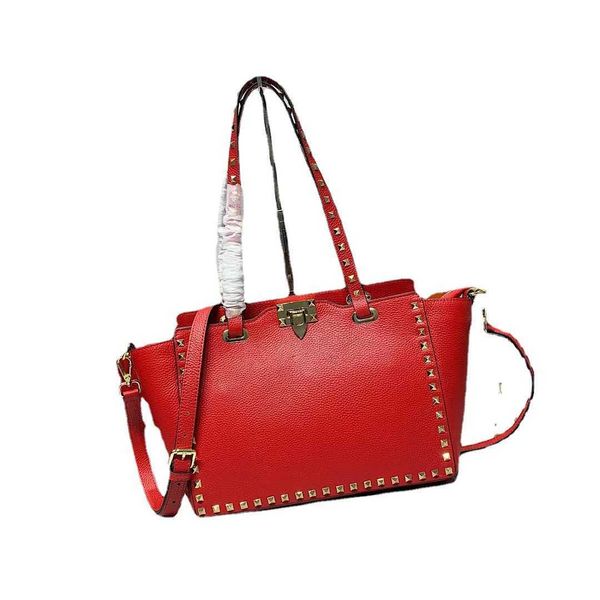 valentiino lady purse fashionable single bag crossbody bags designer shopping summer v-button shoulder willow cowhide elegant lk7y
valentiino lady purse fashionable single bag crossbody bags designer shopping summer v-button shoulder willow cowhide elegant lk7y