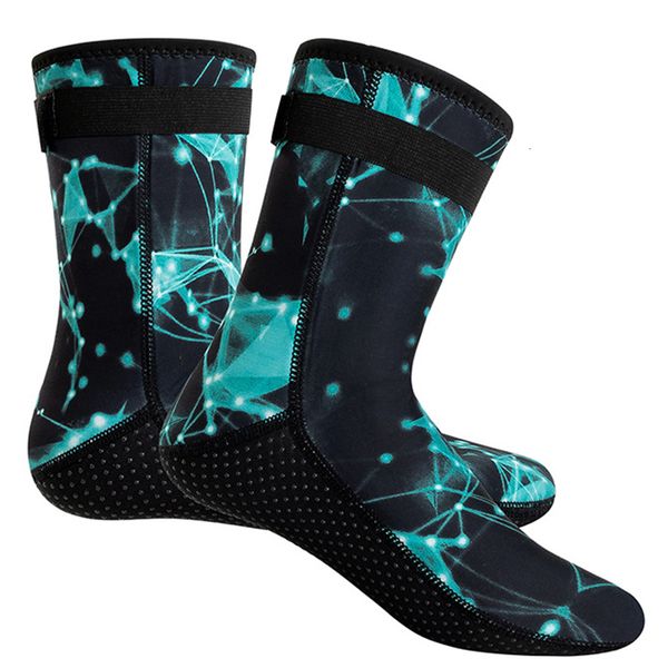 surfing booties men women wetsuit socks m neoprene thermal diving antislip sport water for snorkeling kayaking 230629
surfing booties men women wetsuit socks m neoprene thermal diving antislip sport water for snorkeling kayaking 230629