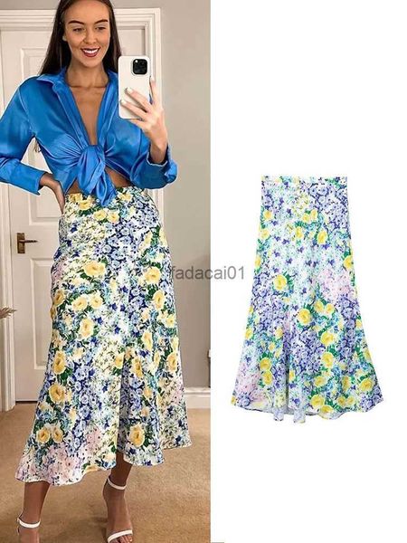 traf new women's floral printed midi skirt 2023 summer female high waist chic aline dress vintage beach style midcalf skirt l230621, Black
traf new women's floral printed midi skirt 2023 summer female high waist chic aline dress vintage beach style midcalf skirt l230621, Black