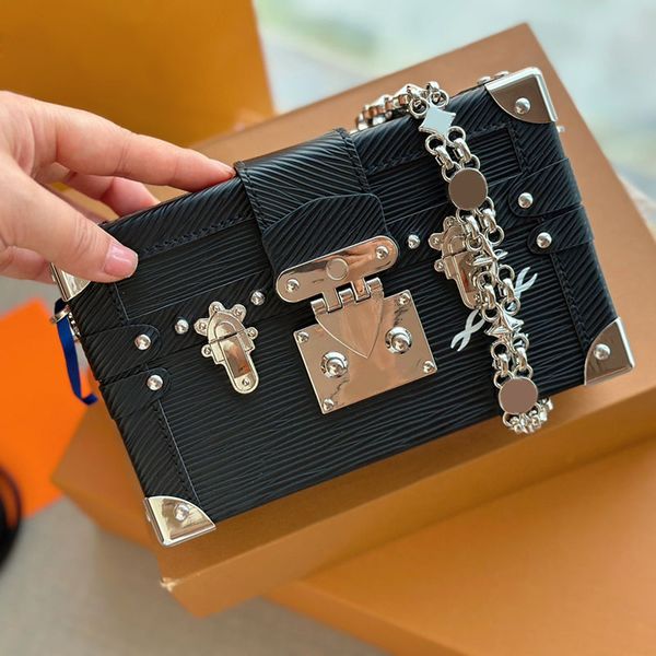 women designer vanity box bag mini case with rivet silver lock removed leather strap cross body shoulder handbag suitcase street trends purs
women designer vanity box bag mini case with rivet silver lock removed leather strap cross body shoulder handbag suitcase street trends purs