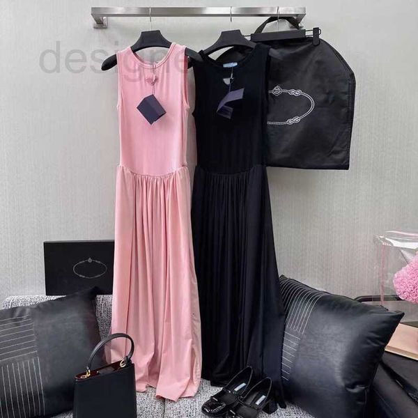 basic & casual dresses designer 23 spring/summer french letter triangle high waist panel pleated large sleeveless tank dress 3hsz, Black;gray
basic & casual dresses designer 23 spring/summer french letter triangle high waist panel pleated large sleeveless tank dress 3hsz, Black;gray