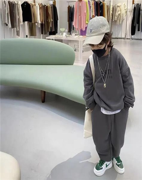 designer baby clothes kid winter clothing sets sweater and pants trucksuit long sleeve boys girls outfits children hoodies and tro6944528, White
designer baby clothes kid winter clothing sets sweater and pants trucksuit long sleeve boys girls outfits children hoodies and tro6944528, White