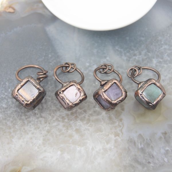 charms natural rose quartz aventurine amethysts tiger eye square stone copper loop cube vintage pendants antique hoop gemstones 230629, Bronze;silver
charms natural rose quartz aventurine amethysts tiger eye square stone copper loop cube vintage pendants antique hoop gemstones 230629, Bronze;silver