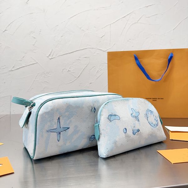 tie dye dopp kit toiletry pouch designer makeup bag leather toiletry large capacity cosmetics bag fashion women travel washing bags handbags
tie dye dopp kit toiletry pouch designer makeup bag leather toiletry large capacity cosmetics bag fashion women travel washing bags handbags