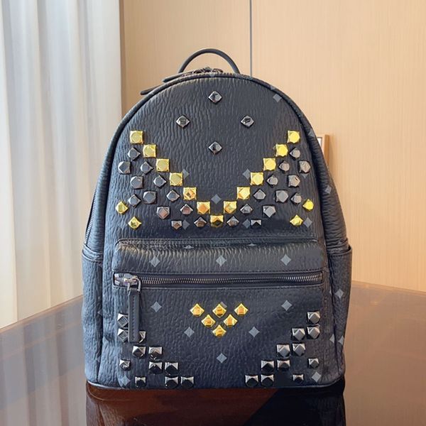 backpack designer bag fashion rivet style backpacks men crossbody handbag large capacity tote travel bags women wallet classic letter should
backpack designer bag fashion rivet style backpacks men crossbody handbag large capacity tote travel bags women wallet classic letter should