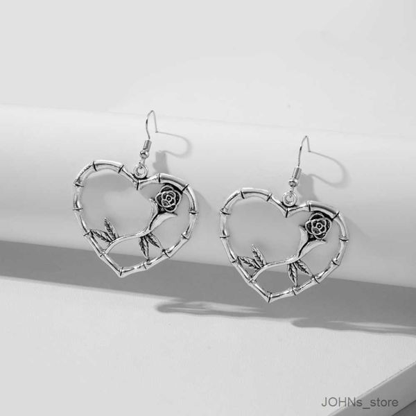 stud lady new fashion heart-shaped rose flower ladies earrings with alloy earrings jewelry direct sales r230630, Golden;silver
stud lady new fashion heart-shaped rose flower ladies earrings with alloy earrings jewelry direct sales r230630, Golden;silver