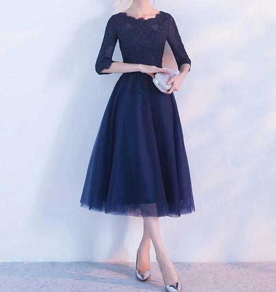 elegant dark navy mother of the bride dress zipper back three quarter sleeves soft tulle tea length, Black;red
elegant dark navy mother of the bride dress zipper back three quarter sleeves soft tulle tea length, Black;red