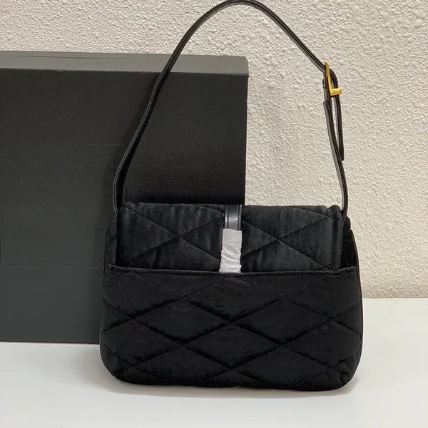 designer bags classic bags for women inclined shoulder bag four seasons crossbody shopping bag
designer bags classic bags for women inclined shoulder bag four seasons crossbody shopping bag