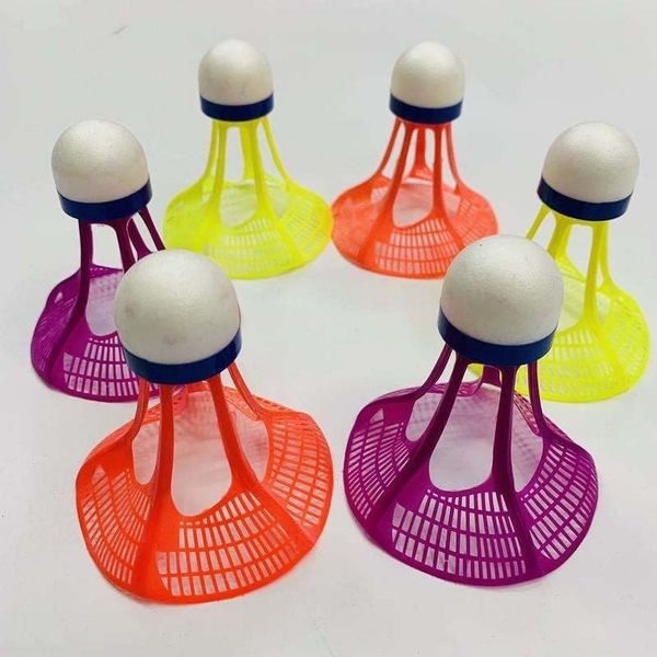 badminton shuttlecocks 3pcspack windproof outdoor plastic ball nylon shuttlecock stable resistance sport training balls 230629
badminton shuttlecocks 3pcspack windproof outdoor plastic ball nylon shuttlecock stable resistance sport training balls 230629