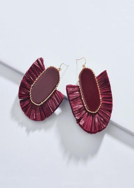 fashion fabulous fancy designer fringed raffia tassel big oval acrylic resin statement earrings for women dangle chandelier9159725, Silver
fashion fabulous fancy designer fringed raffia tassel big oval acrylic resin statement earrings for women dangle chandelier9159725, Silver