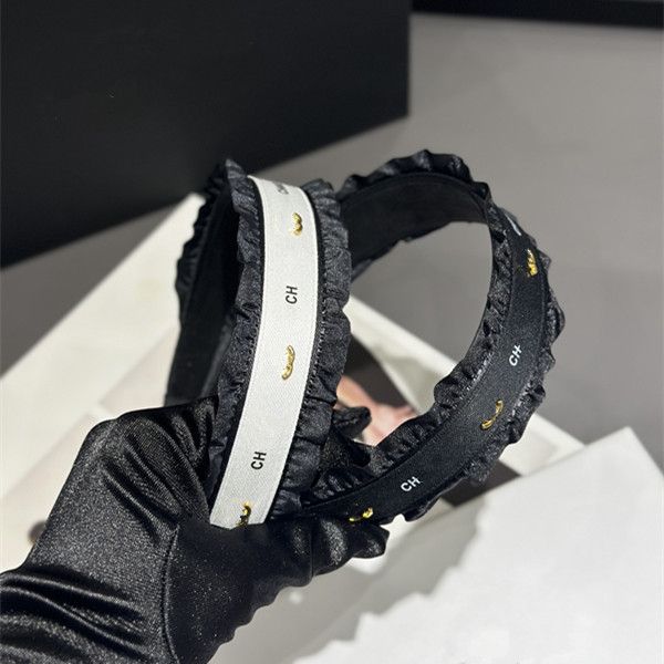 black white fashion women designers headbands hair ornaments letter luxury brand headband girl retro hair hoop, Silver
black white fashion women designers headbands hair ornaments letter luxury brand headband girl retro hair hoop, Silver