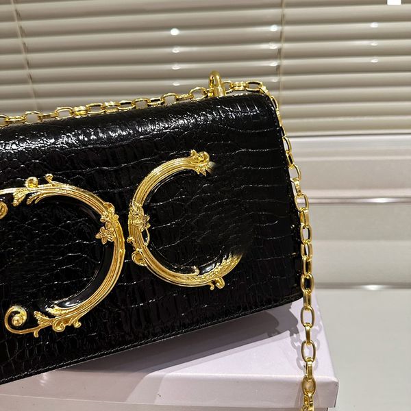 clutch chain bag crossbody messenger bags designer women handbags flap purse fashion letter crocodile leather shoulder bag magnetic gold-ple
clutch chain bag crossbody messenger bags designer women handbags flap purse fashion letter crocodile leather shoulder bag magnetic gold-ple