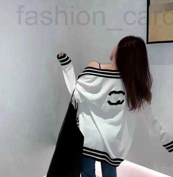 women's sweaters designer fashion designers black white 2color womens pullover long sleeve sweater sweatshirt embroidery knitwear cloth, White;black
women's sweaters designer fashion designers black white 2color womens pullover long sleeve sweater sweatshirt embroidery knitwear cloth, White;black
