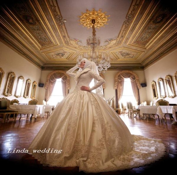 2019 long sleeve moroccan hijab wedding dresses dubai vintage luxury ball gown lace formal muslim bridal party gowns9934168, White
2019 long sleeve moroccan hijab wedding dresses dubai vintage luxury ball gown lace formal muslim bridal party gowns9934168, White