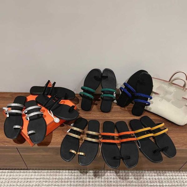 2023 new hstyle flat slippers women's h toe ring thong sandals august autumn slides designer flip flops suede leather mules slip on dou, Black
2023 new hstyle flat slippers women's h toe ring thong sandals august autumn slides designer flip flops suede leather mules slip on dou, Black