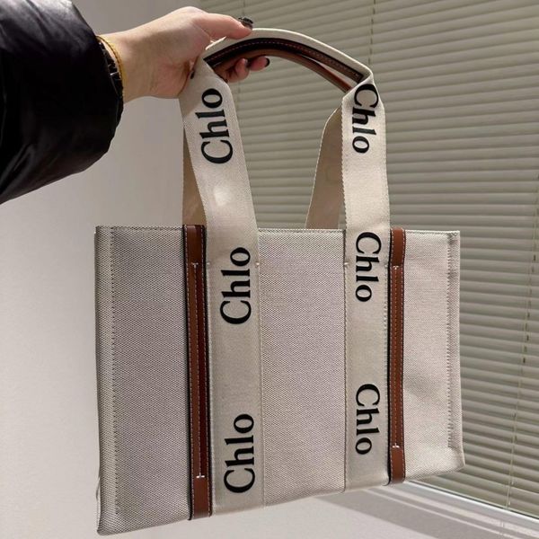 high-quality women's handbags tote bag shopping bag tramp canvas fashion beach bag brand travel messenger bag shoulder bag handbag desi
high-quality women's handbags tote bag shopping bag tramp canvas fashion beach bag brand travel messenger bag shoulder bag handbag desi