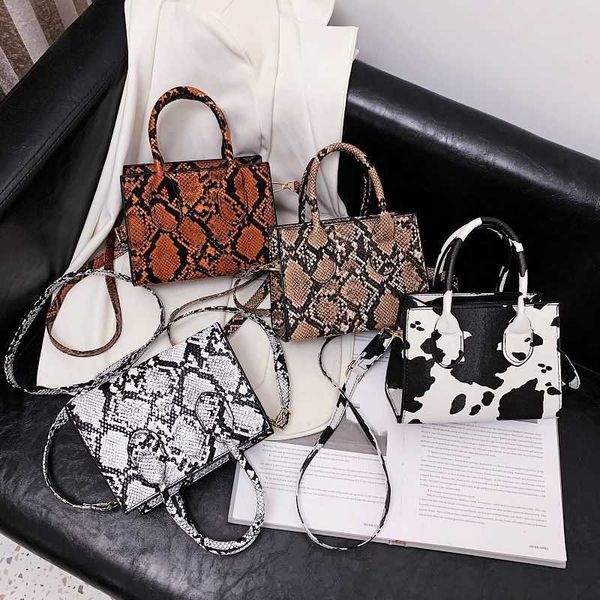 mini handbag bags bag women's bag trend snake pattern shoulder bag change crossbody handbag
mini handbag bags bag women's bag trend snake pattern shoulder bag change crossbody handbag