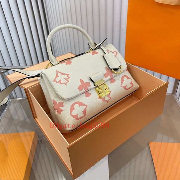 luxurys designers women bag embossing flower women handbag messenger bags genuine leather metis elegant womens shoulder crossbody patent bag
luxurys designers women bag embossing flower women handbag messenger bags genuine leather metis elegant womens shoulder crossbody patent bag