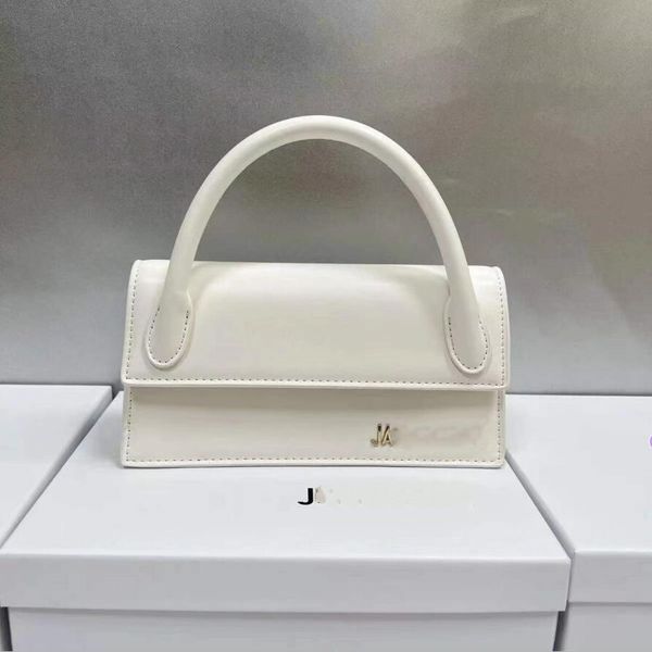 jaquemus r bags women's vintage handbags underarm crossbody bags fashion leather shoulder luxury wallet ladies dinner bag 21.5x11x7cm 2
jaquemus r bags women's vintage handbags underarm crossbody bags fashion leather shoulder luxury wallet ladies dinner bag 21.5x11x7cm 2