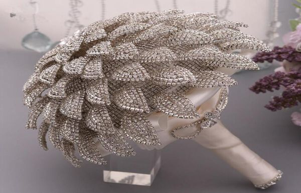 2020 luxurious crystal bridal wedding flowers vintage bridal bouquet shinny flower new arrival wedding supplies bling bling bridal7656261
2020 luxurious crystal bridal wedding flowers vintage bridal bouquet shinny flower new arrival wedding supplies bling bling bridal7656261