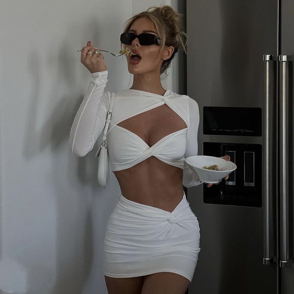 two piece dres outfits streetwear pieces set skirt suit black white night club long sleeve hollow out crop festival clothing 230629
two piece dres outfits streetwear pieces set skirt suit black white night club long sleeve hollow out crop festival clothing 230629