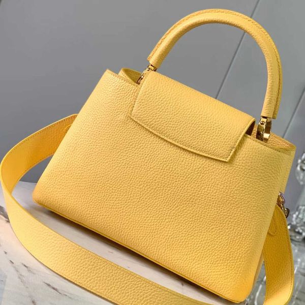 wind high edition bag women's head layer cowhide one shoulder handheld crossbody bag wide shoulder strap fashion women's bag
wind high edition bag women's head layer cowhide one shoulder handheld crossbody bag wide shoulder strap fashion women's bag