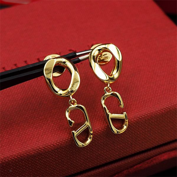 designer stud earring v logo charm pearl earring women luxury metal earring jeweler woman gifts fashion hoop jewelry a127, Golden;silver
designer stud earring v logo charm pearl earring women luxury metal earring jeweler woman gifts fashion hoop jewelry a127, Golden;silver