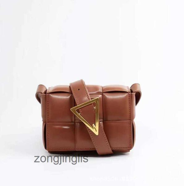 trend woven casette bags bottegas designer large tote bag plaid bag mini small square women's fashion luxury venetas messenger shoulde
trend woven casette bags bottegas designer large tote bag plaid bag mini small square women's fashion luxury venetas messenger shoulde