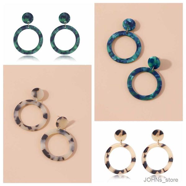 stud style acrylic big round drop earrings women colorful acetic acid leopard print dangle earring trendy jewelry new r230630, Golden;silver
stud style acrylic big round drop earrings women colorful acetic acid leopard print dangle earring trendy jewelry new r230630, Golden;silver