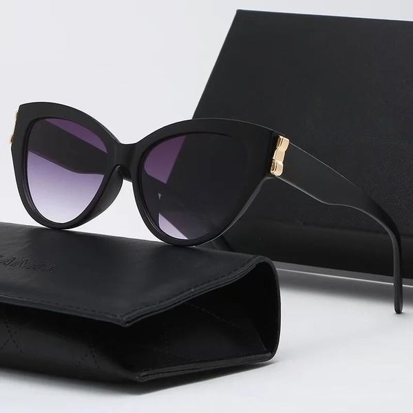luxury designer sunglasses mens womens goggle prad sunglasses letters c eyeglasses frame vintage sun glasses beach uv protection glasses dro, White;black
luxury designer sunglasses mens womens goggle prad sunglasses letters c eyeglasses frame vintage sun glasses beach uv protection glasses dro, White;black
