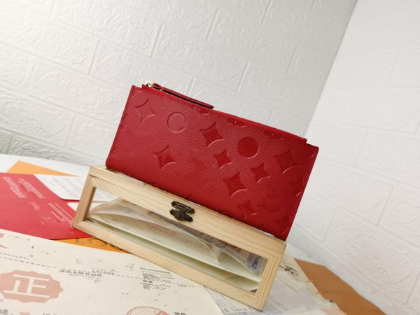 2023 new fashion style flowers designer zipper wallets luxurys men women leather bags classic letters coin purse original box plaid card hol, Red;black
2023 new fashion style flowers designer zipper wallets luxurys men women leather bags classic letters coin purse original box plaid card hol, Red;black