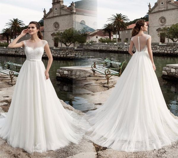 beach wedding dresses tulle scoop neck sheer button back sleeveless sweep train bridal gown robe de mariee 20196005685, White
beach wedding dresses tulle scoop neck sheer button back sleeveless sweep train bridal gown robe de mariee 20196005685, White