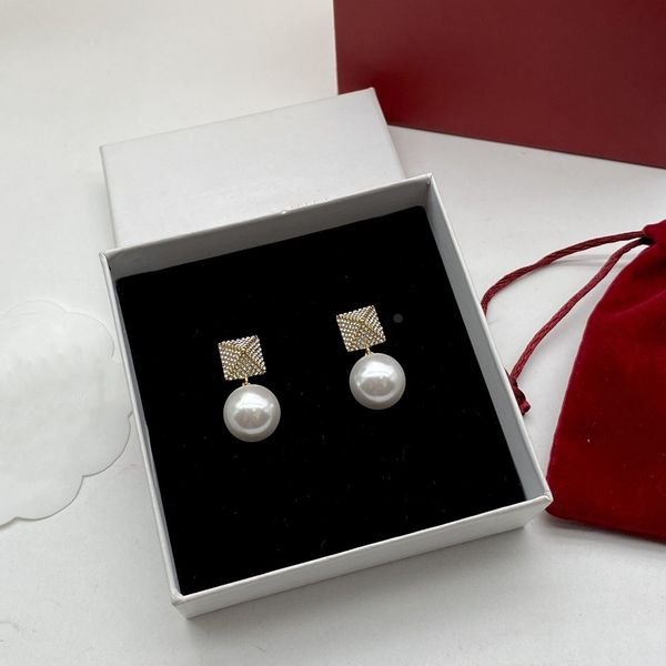 new letter valentinosity earrings fashion personalized luxury designer jewelry stud dg9ioa hcosja, Golden;silver
new letter valentinosity earrings fashion personalized luxury designer jewelry stud dg9ioa hcosja, Golden;silver