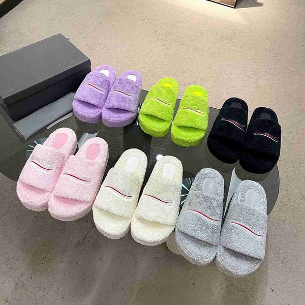 womens cities paris furry slide fake shearling designer sandal letter embroidery woman recycled fur luxurys flat platform winter wool slides, Black
womens cities paris furry slide fake shearling designer sandal letter embroidery woman recycled fur luxurys flat platform winter wool slides, Black
