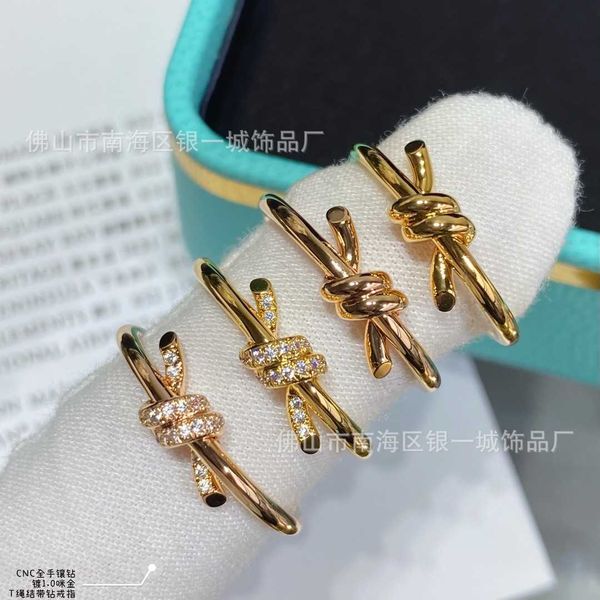 trend tiffay v gold rope knot ring girlfriend's light luxury small group rose full of smooth face smile bow, Silver
trend tiffay v gold rope knot ring girlfriend's light luxury small group rose full of smooth face smile bow, Silver