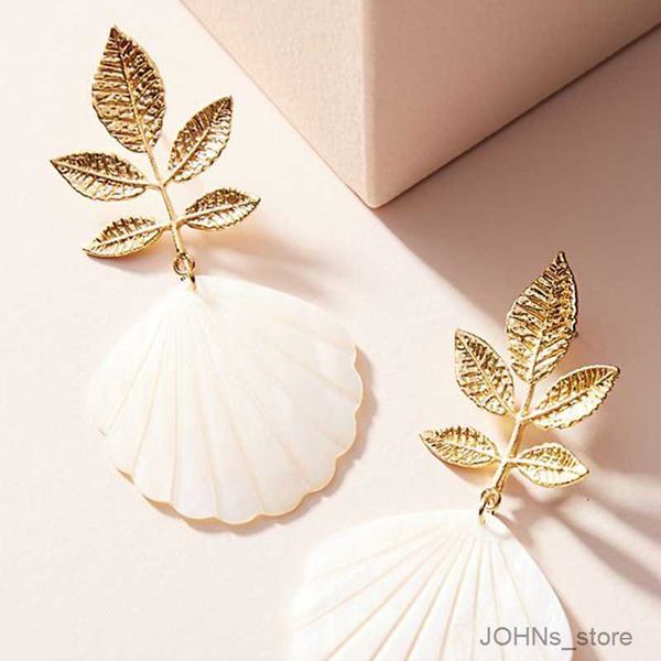 stud vintage leaves dangle earrings french style long pendants drop earrings women shell pendant earrings jewelry r230630, Golden;silver
stud vintage leaves dangle earrings french style long pendants drop earrings women shell pendant earrings jewelry r230630, Golden;silver