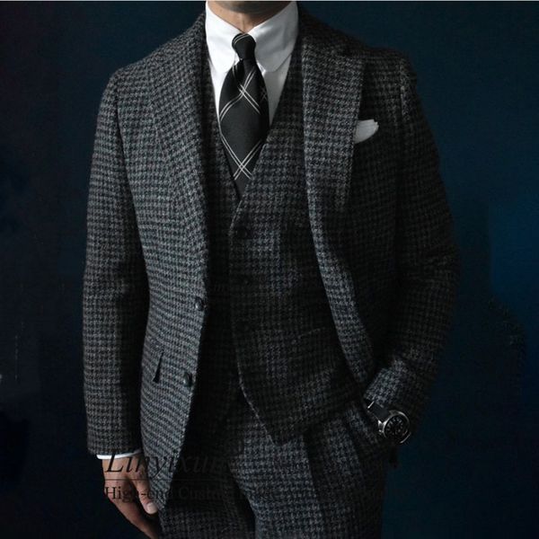 men's suits blazers casual gray houndstooth mens wedding groom tuxedo business blazer 3 piece set banquet jacket vest pants terno mascu, White;black
men's suits blazers casual gray houndstooth mens wedding groom tuxedo business blazer 3 piece set banquet jacket vest pants terno mascu, White;black