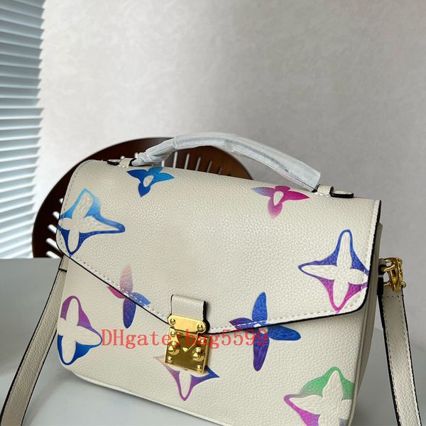 2023 patent designer bag luxurys bags crossbodys women bags handbag messenger oxidizing leather elegant shoulder handbags messenger tote bag
2023 patent designer bag luxurys bags crossbodys women bags handbag messenger oxidizing leather elegant shoulder handbags messenger tote bag