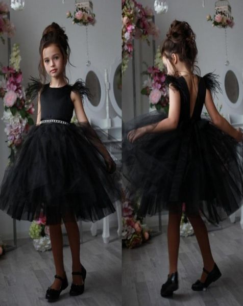 amazing black feather backless flower girl dresses for wedding beaded pageant gowns knee length kids tulle first holy communion dr4744752, White;blue
amazing black feather backless flower girl dresses for wedding beaded pageant gowns knee length kids tulle first holy communion dr4744752, White;blue