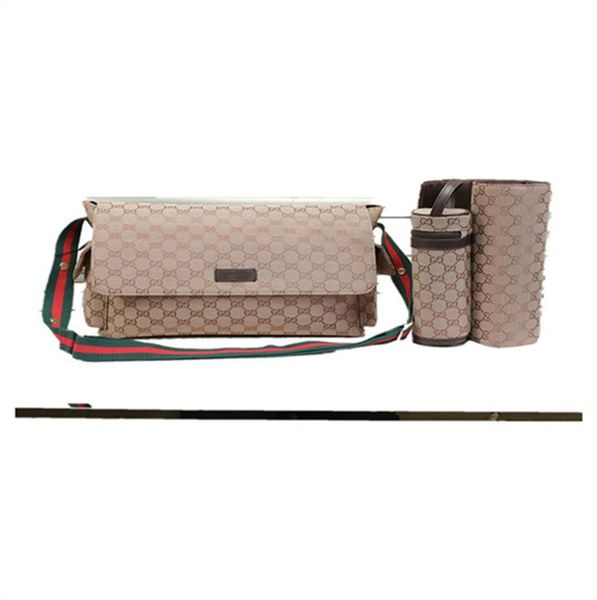23 new european and american style travel baby care mother and baby lightweight large capacity one shoulder mother bag cushion bottle bag ma
23 new european and american style travel baby care mother and baby lightweight large capacity one shoulder mother bag cushion bottle bag ma